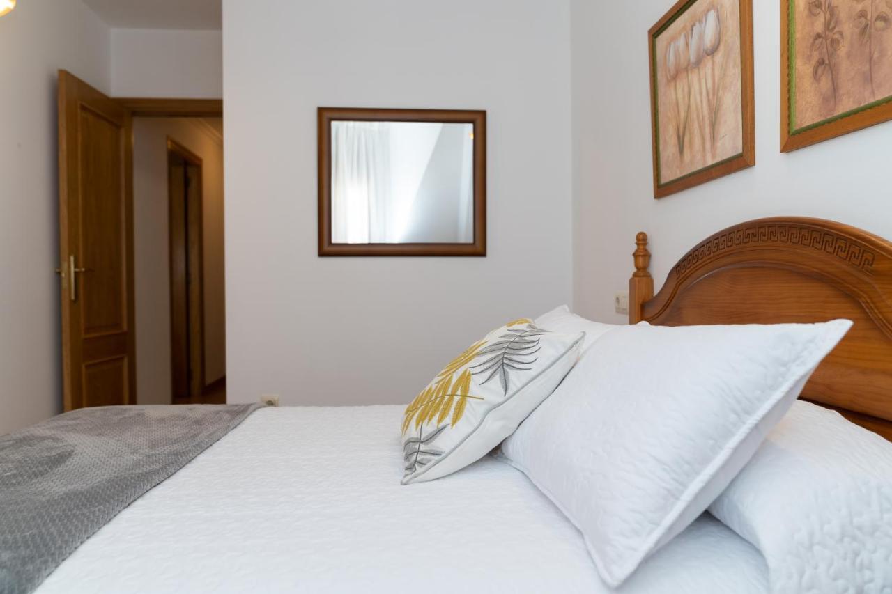 Apartamentos A Laxe Эль-Грове Экстерьер фото