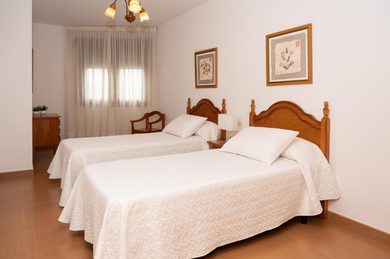 Apartamentos A Laxe Эль-Грове Экстерьер фото