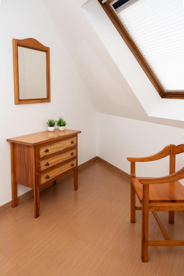 Apartamentos A Laxe Эль-Грове Экстерьер фото