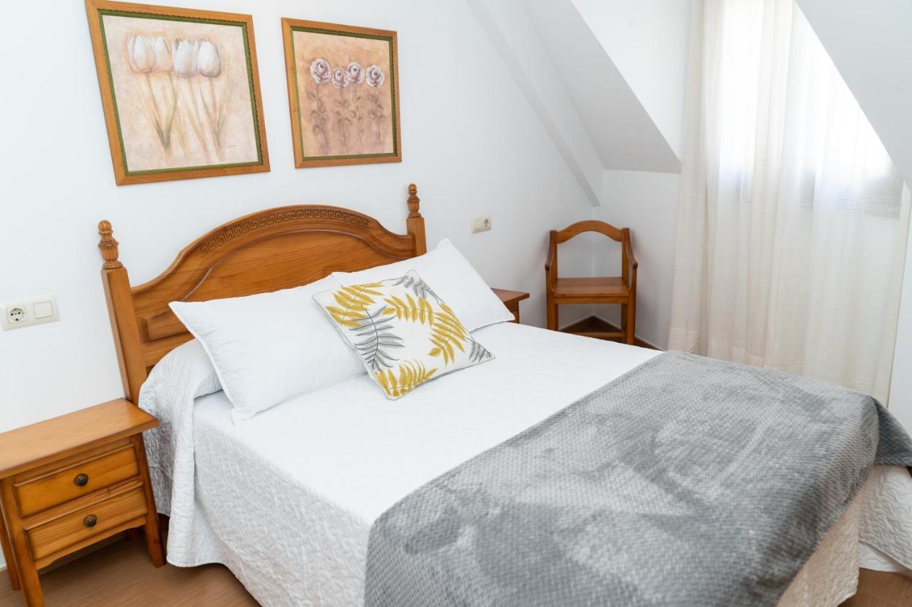Apartamentos A Laxe Эль-Грове Экстерьер фото